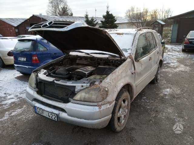 Mercedes-Benz ML270 по частям