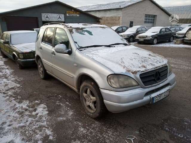 Mercedes-Benz ML270 по частям
