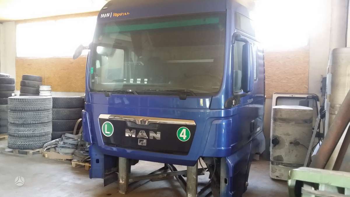 MAN TGX kabina XXL, тягачи