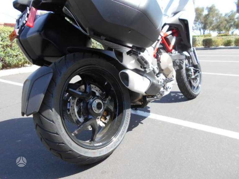Ducati Multistrada, kruīza / touring