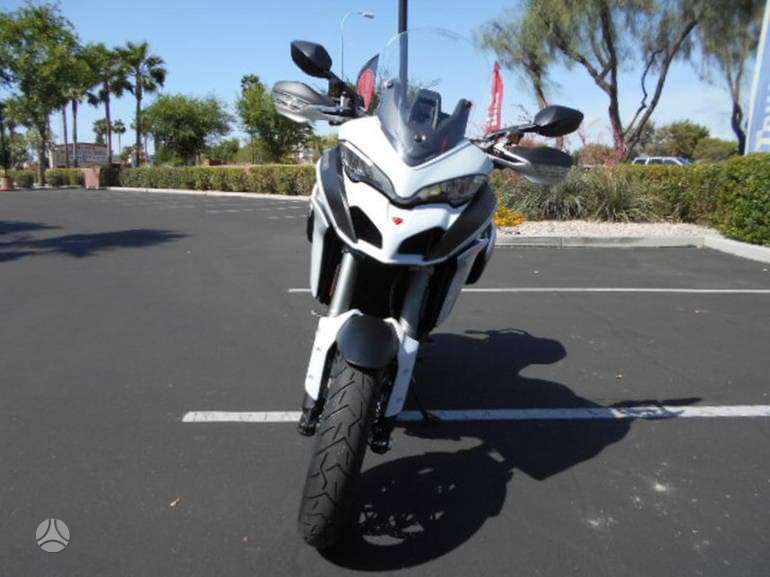 Ducati Multistrada, kruīza / touring