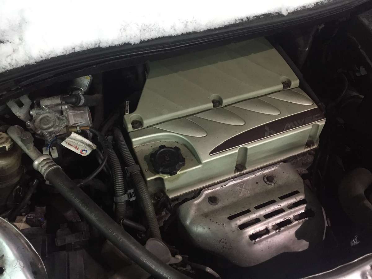 Mitsubishi Grandis