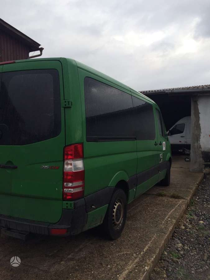 Mercedes-Benz Sprinter, passenger vans