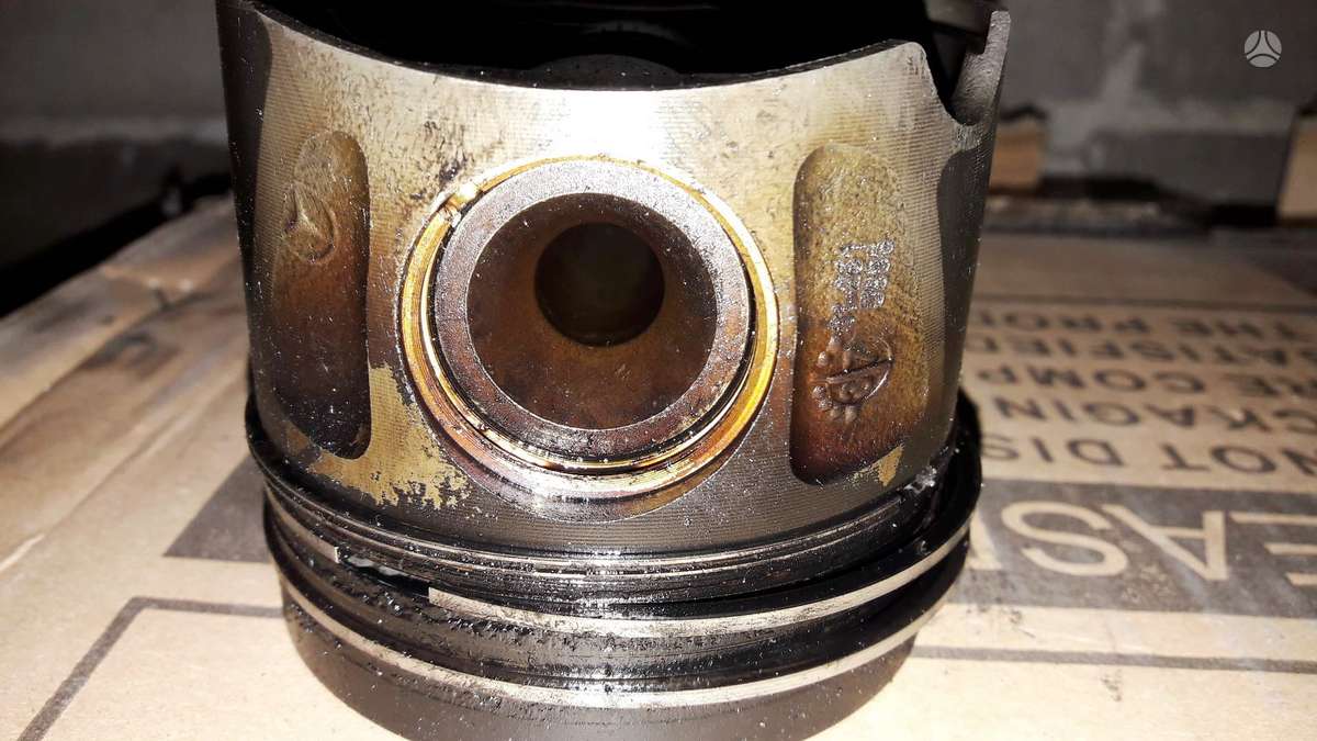 Mercedes-Benz E klasė, 642 852, детали двигателя
