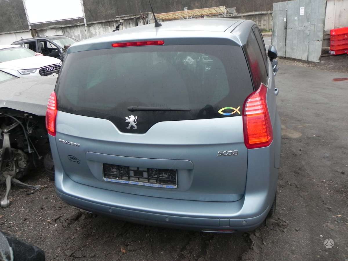 Peugeot 5008 dalimis