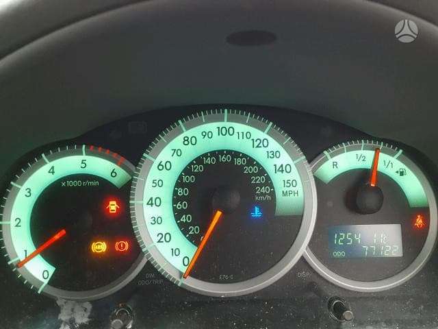Toyota Corolla Verso dalimis