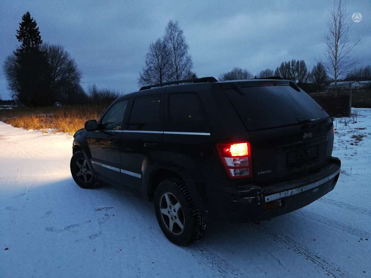 Jeep Grand Cherokee dalimis