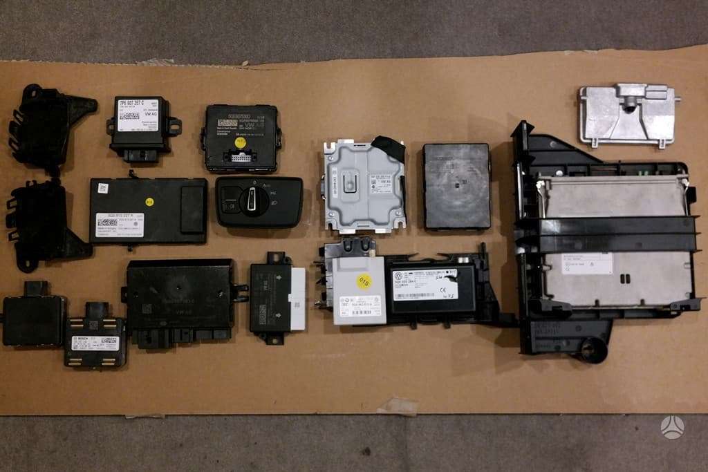 Volkswagen Passat, 3G0807611A, детали кузова