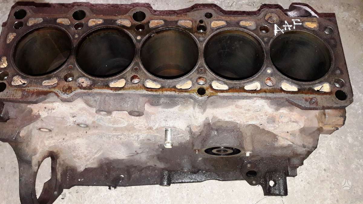 Volkswagen Caravelle, AAF, детали двигателя