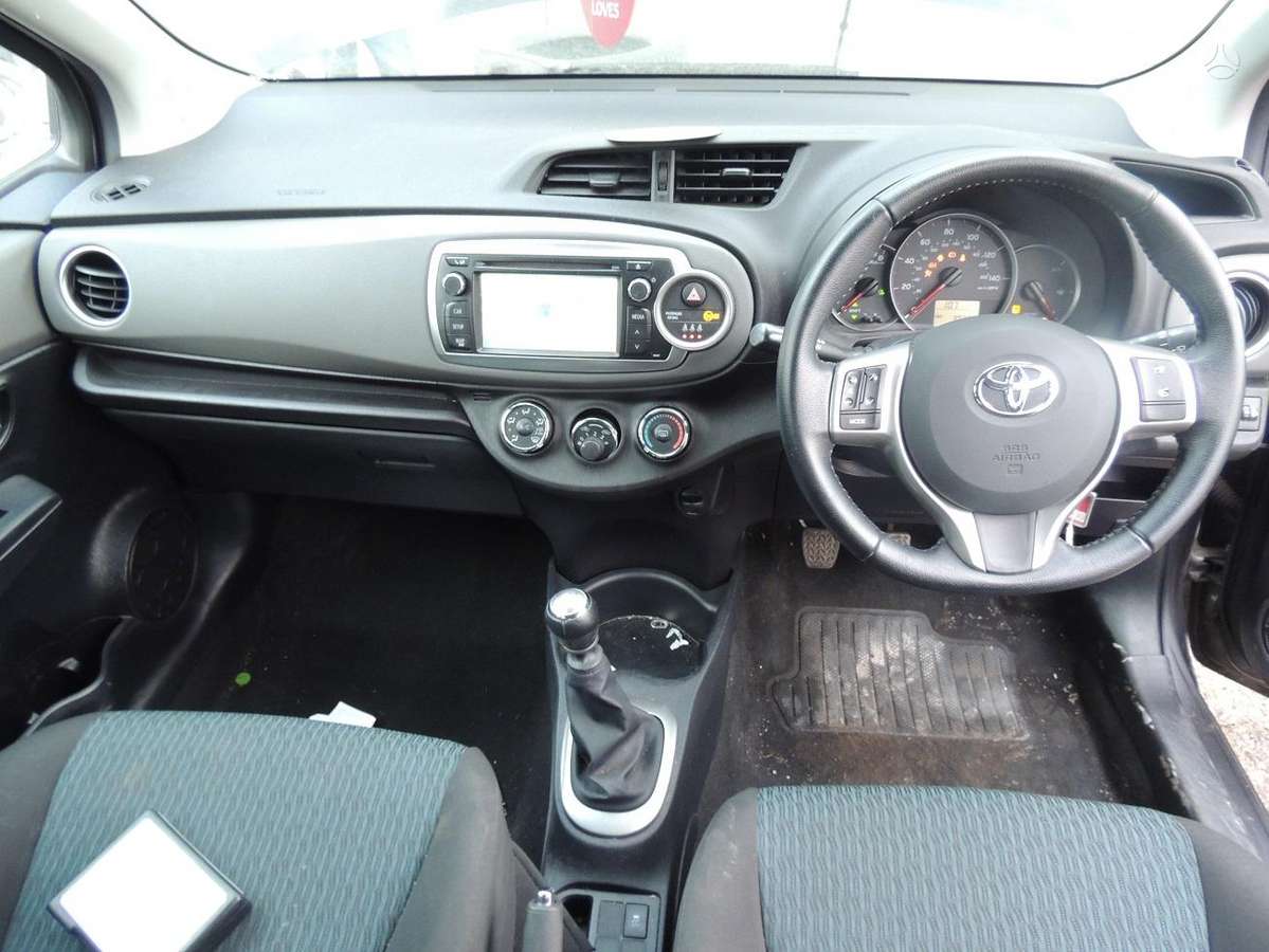 Toyota Yaris Autokapseta lv