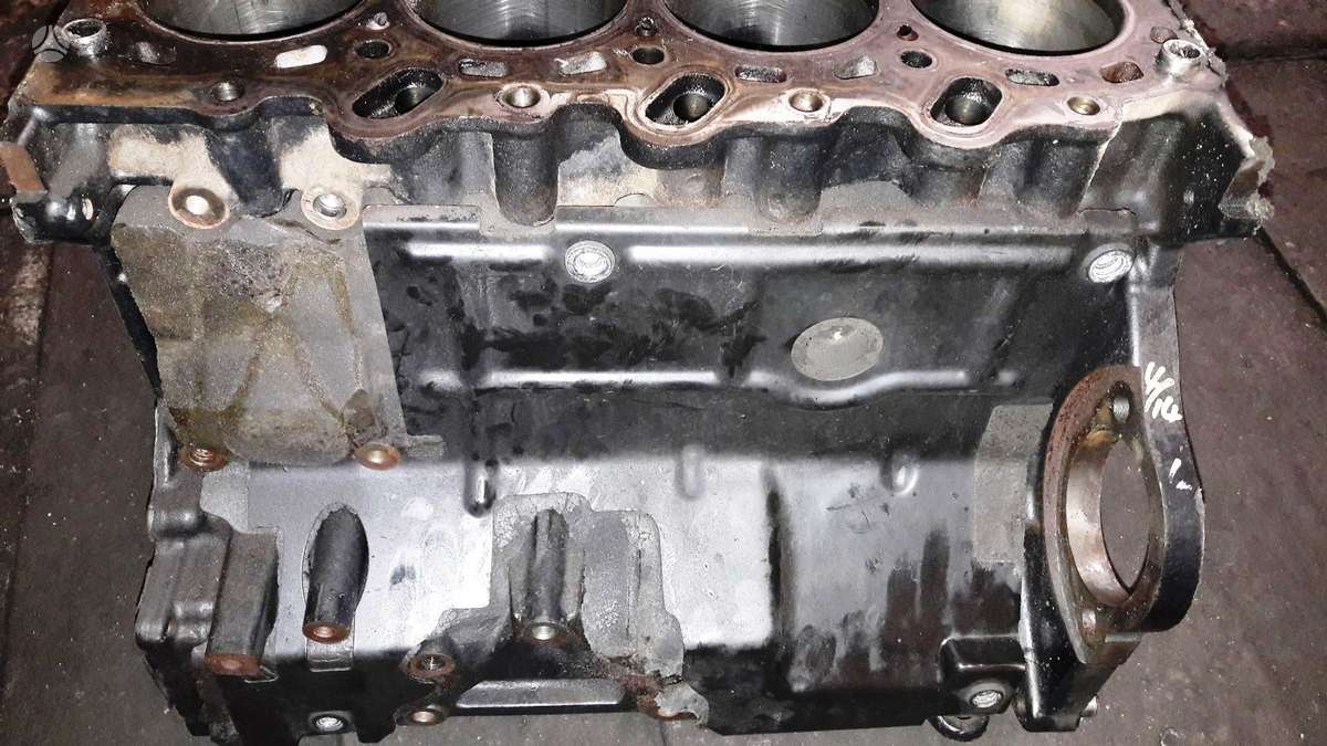 Hyundai H1, D4CB, variklio detalės