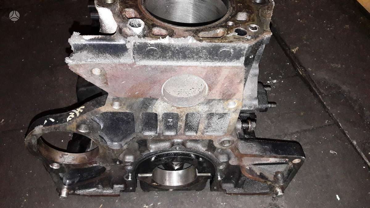 Hyundai H1, D4CB, variklio detalės
