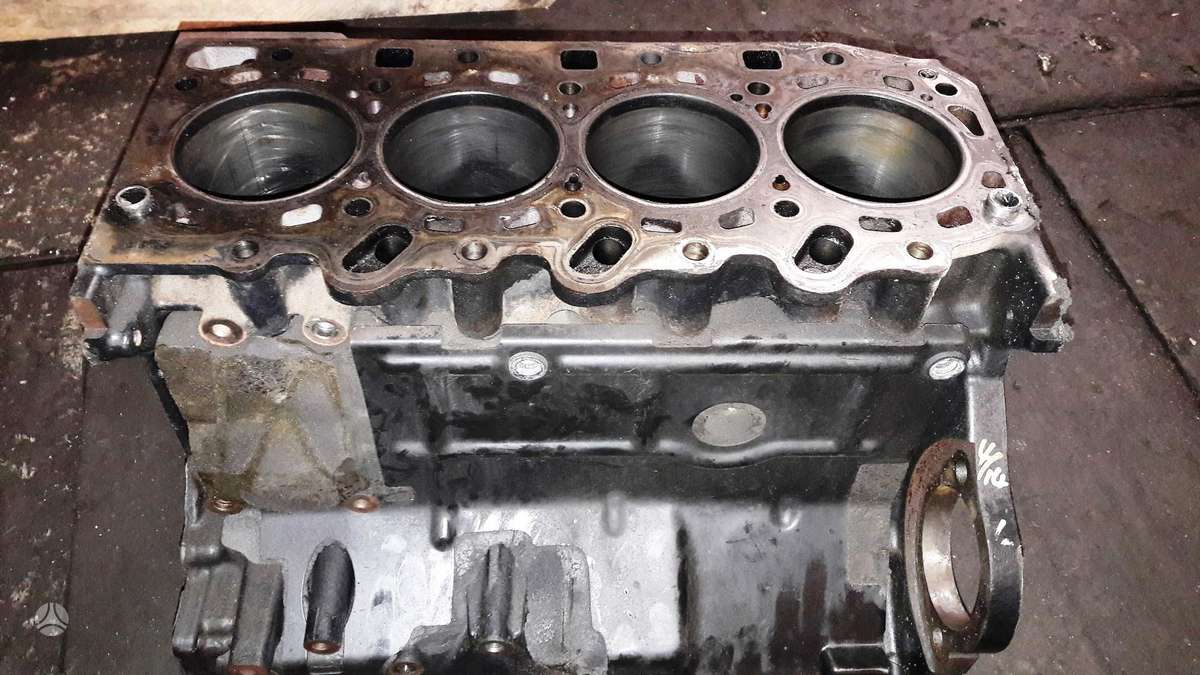 Hyundai H1, D4CB, variklio detalės