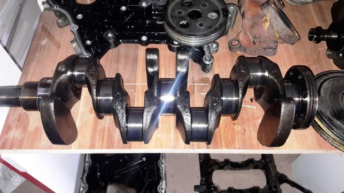 Hyundai i40, D4FD, variklio detalės