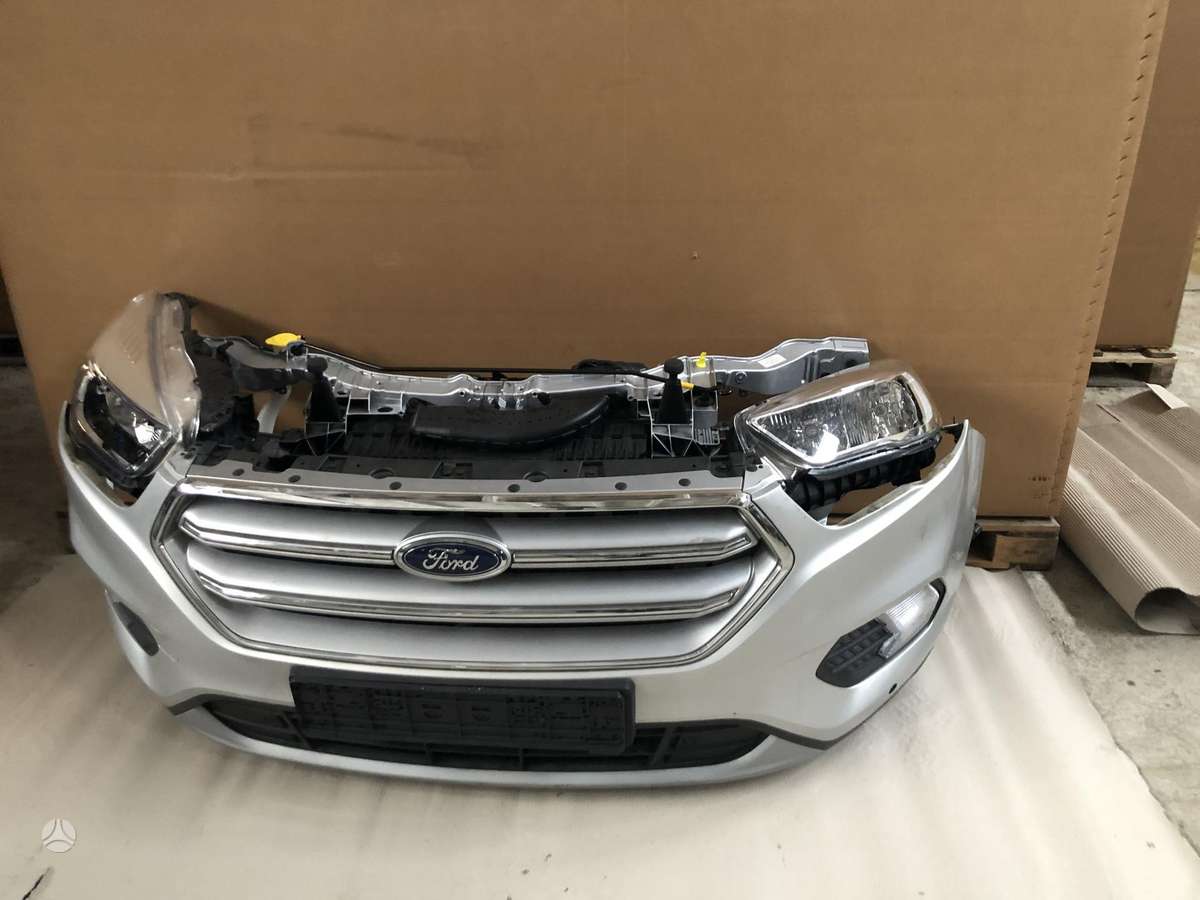 Ford Kuga по частям