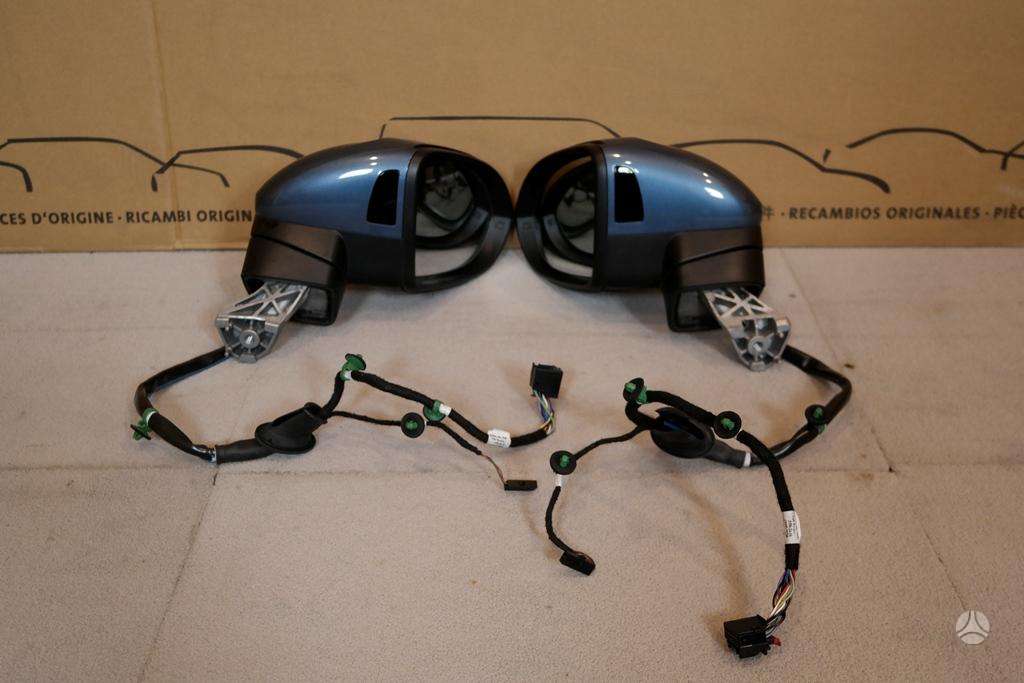 Volkswagen Passat interior parts