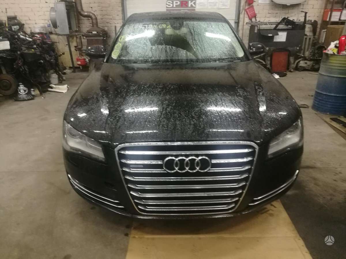 Audi A8 детали кузова