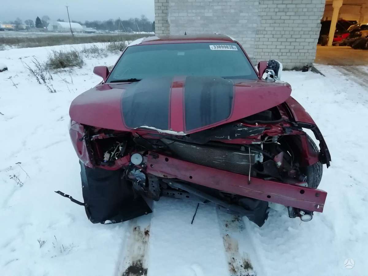 Chevrolet Camaro dalimis