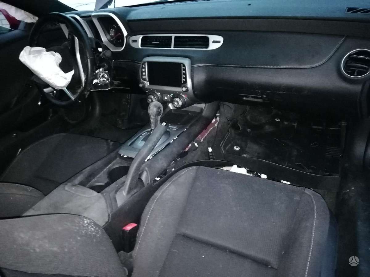 Chevrolet Camaro dalimis