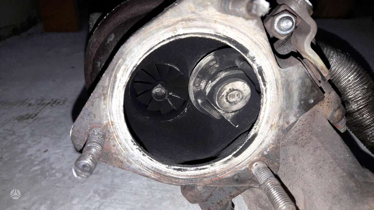 Peugeot 207, V758078980, variklio detalės