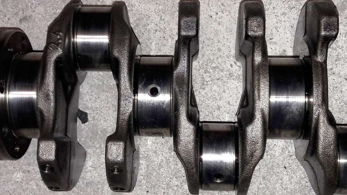 Ford Transit, PHFA JXFA, variklio detalės