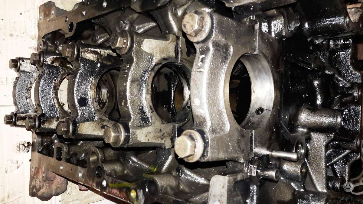 Ford Transit, PHFA JXFA, детали двигателя