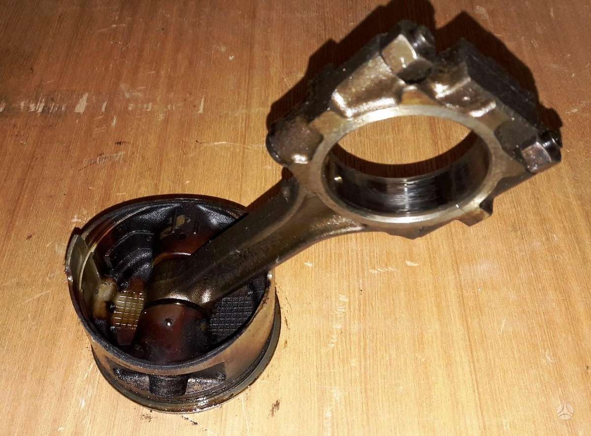 Mitsubishi Pajero, 6G72, engine parts