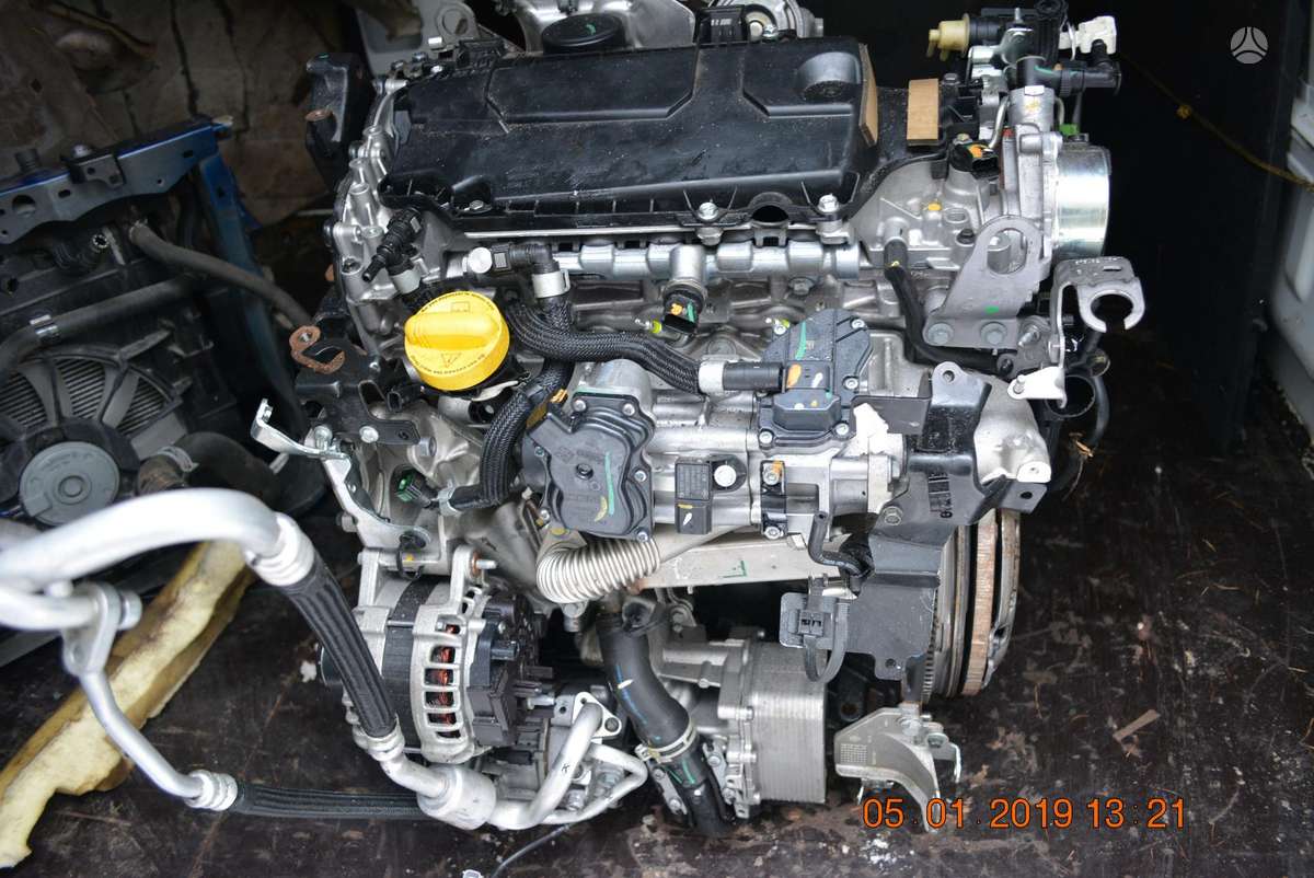 Nissan X-Trail dalimis. Led xenon