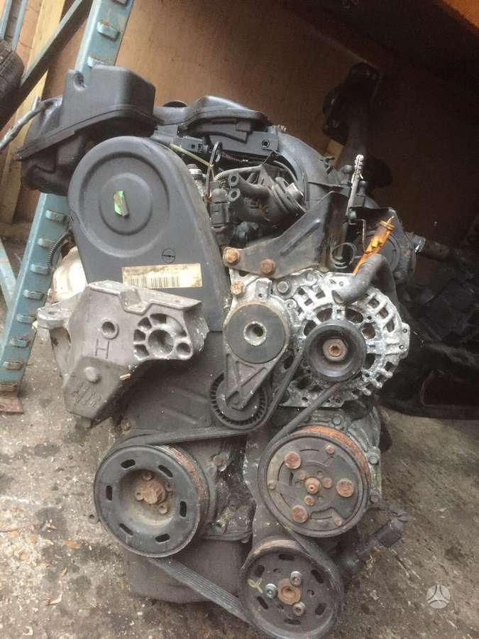 Volkswagen Golf, AVU, детали двигателя