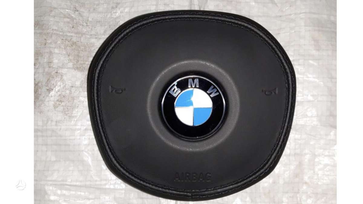 BMW 5 serija salono detalės