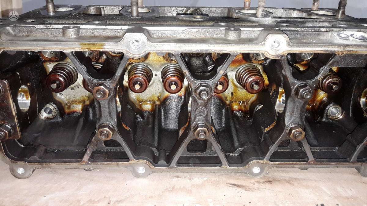 Volkswagen Caddy, BSE, variklio detalės