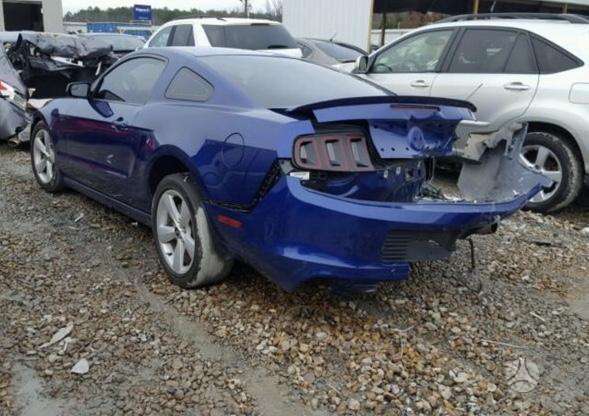 Ford Mustang по частям