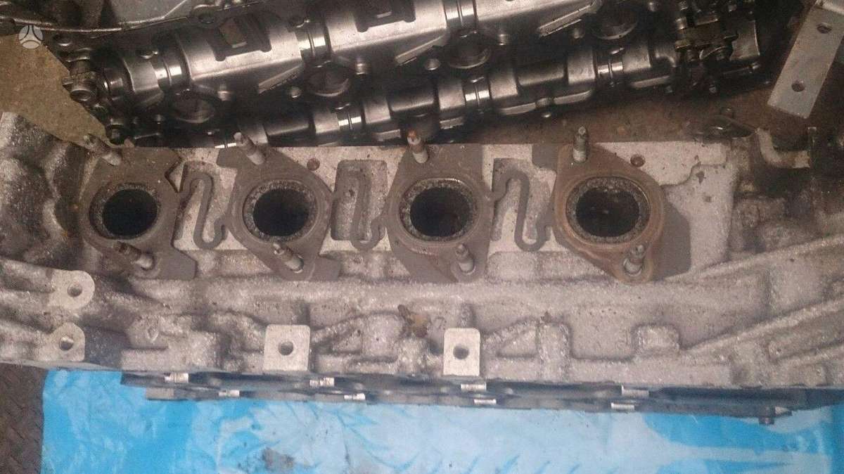 Renault Trafic, M9R, variklio detalės