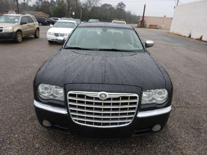 Chrysler 300C kėbulo dalys
