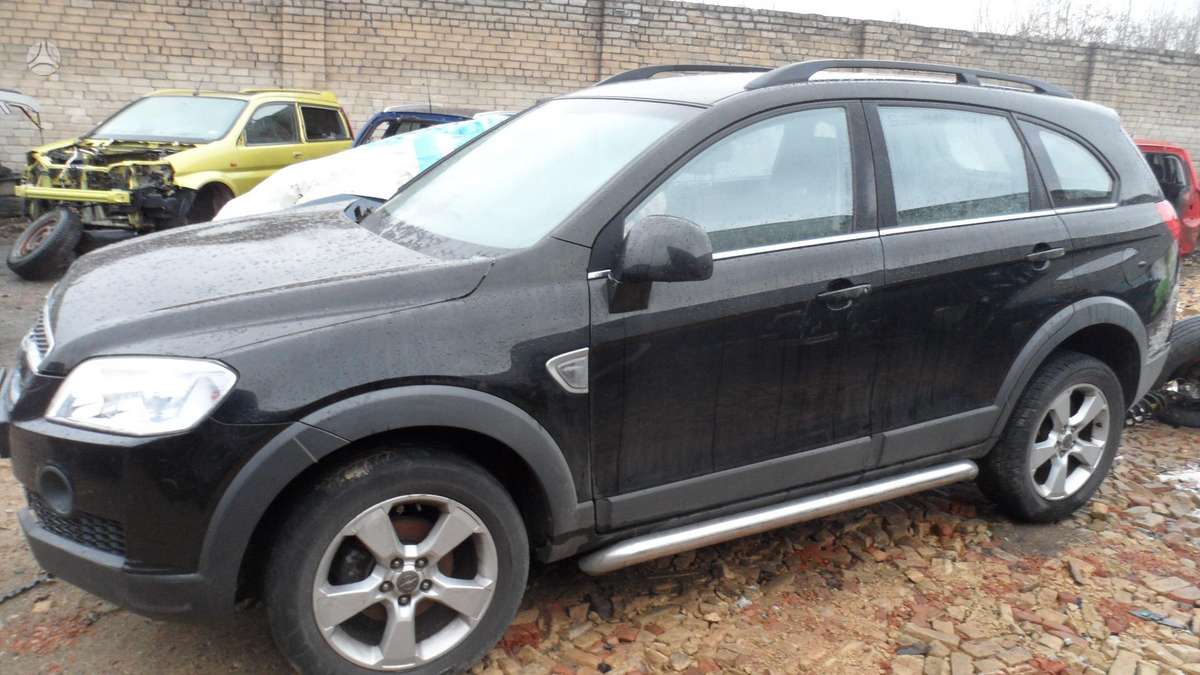Chevrolet Captiva по частям