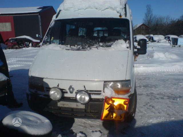 Renault Master, preču