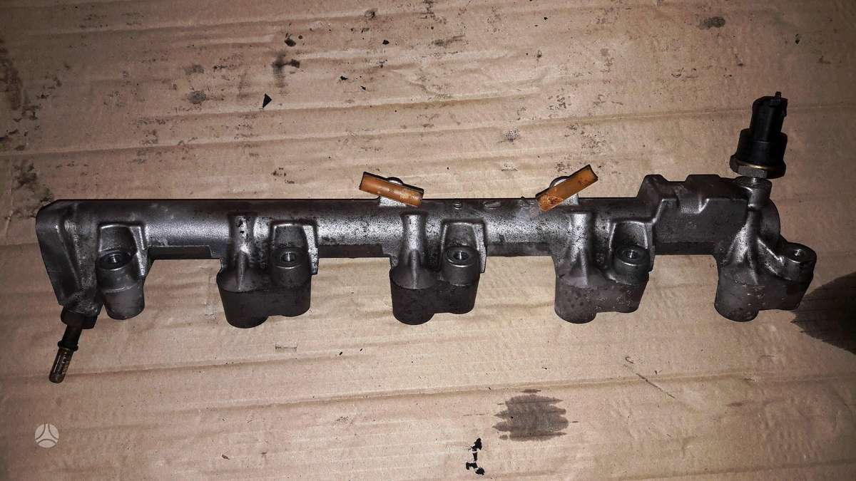 Mazda 3, L3-VDT, variklio detalės