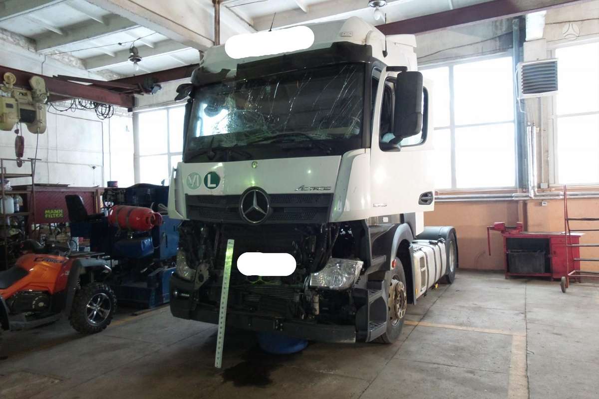 Mercedes-Benz Actros, vilkikai