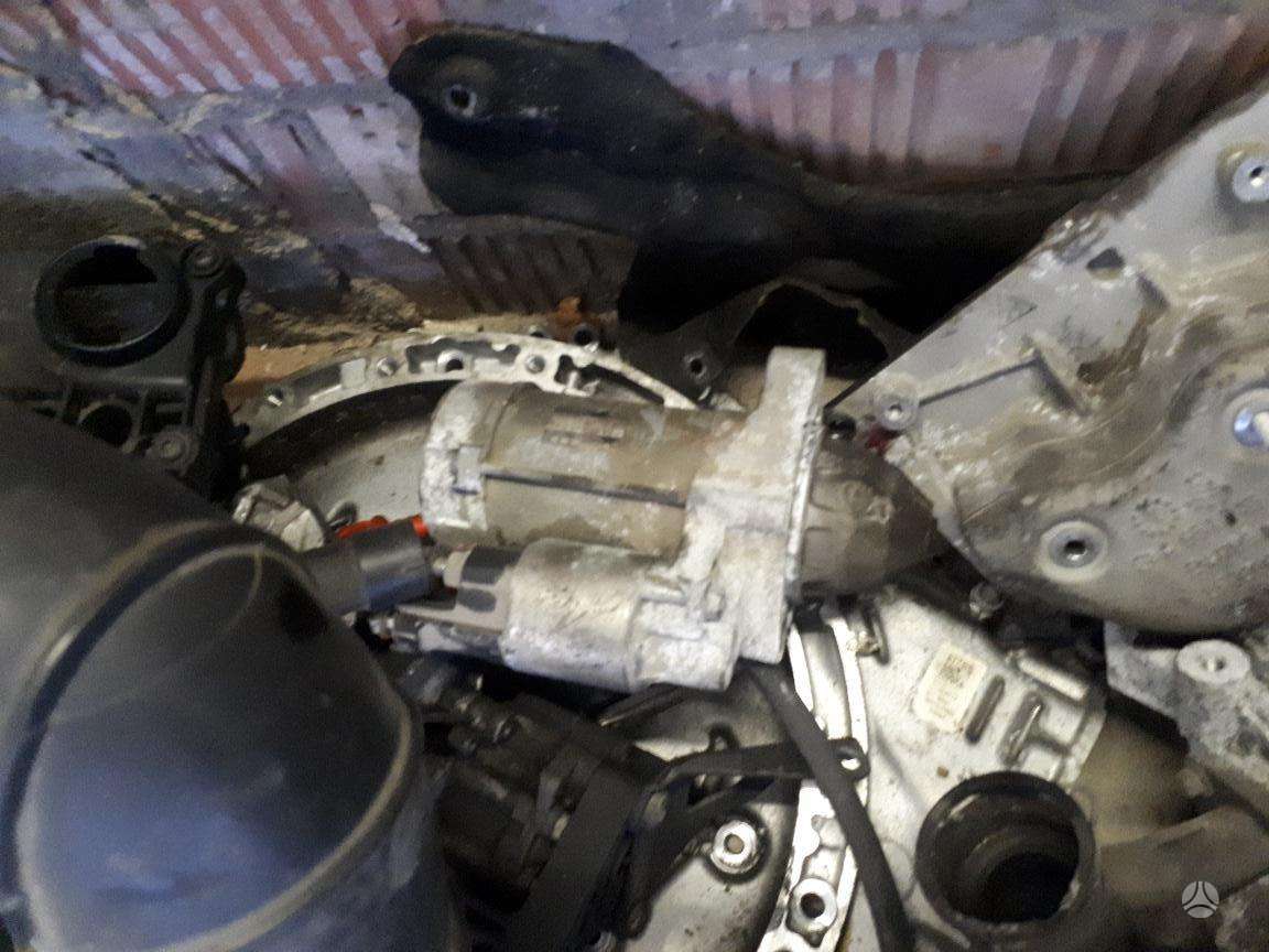 Mercedes-Benz E klasė Tik variklis dalimis