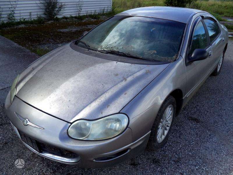 Chrysler Concorde dalimis