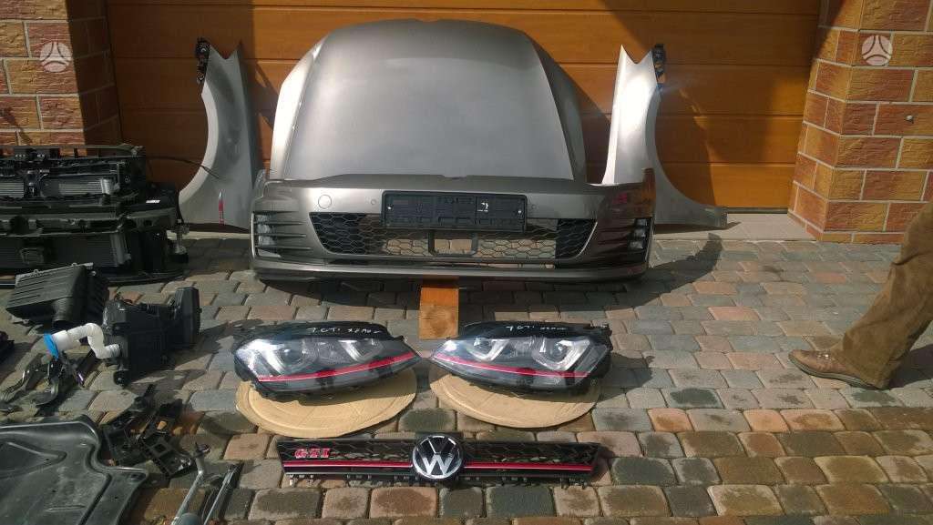 Volkswagen Golf, ORIGINALUS R16 GAUBTAI 5G0601147B, детали шасси