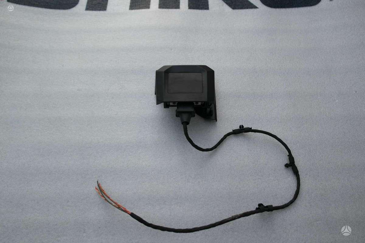 Volkswagen Golf, ORIGINALUS R16 GAUBTAI 5G0601147B, детали шасси