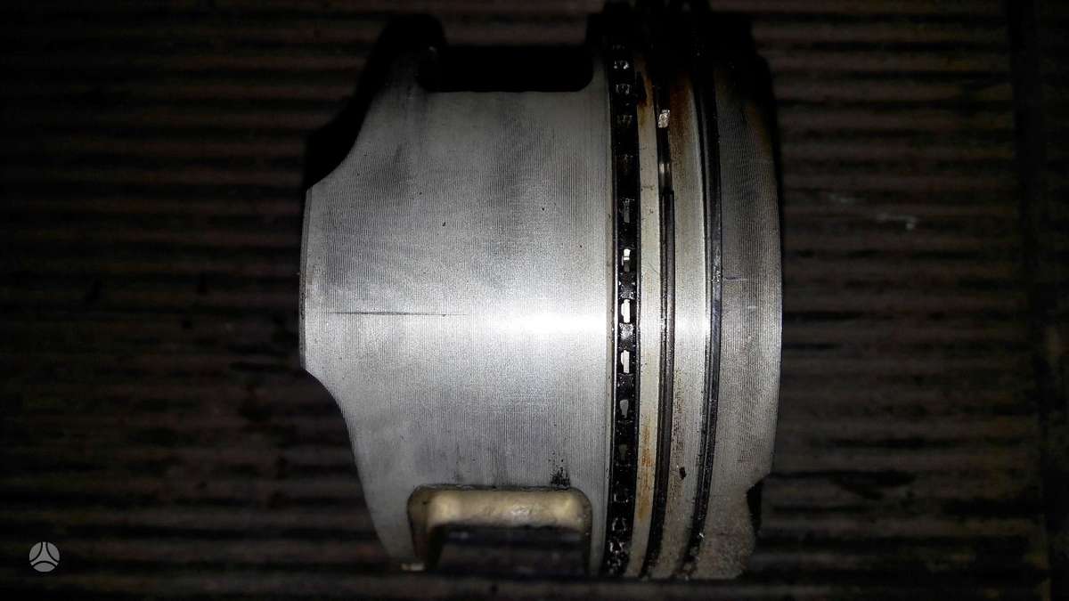 Toyota Corolla, 2ZZ, variklio detalės