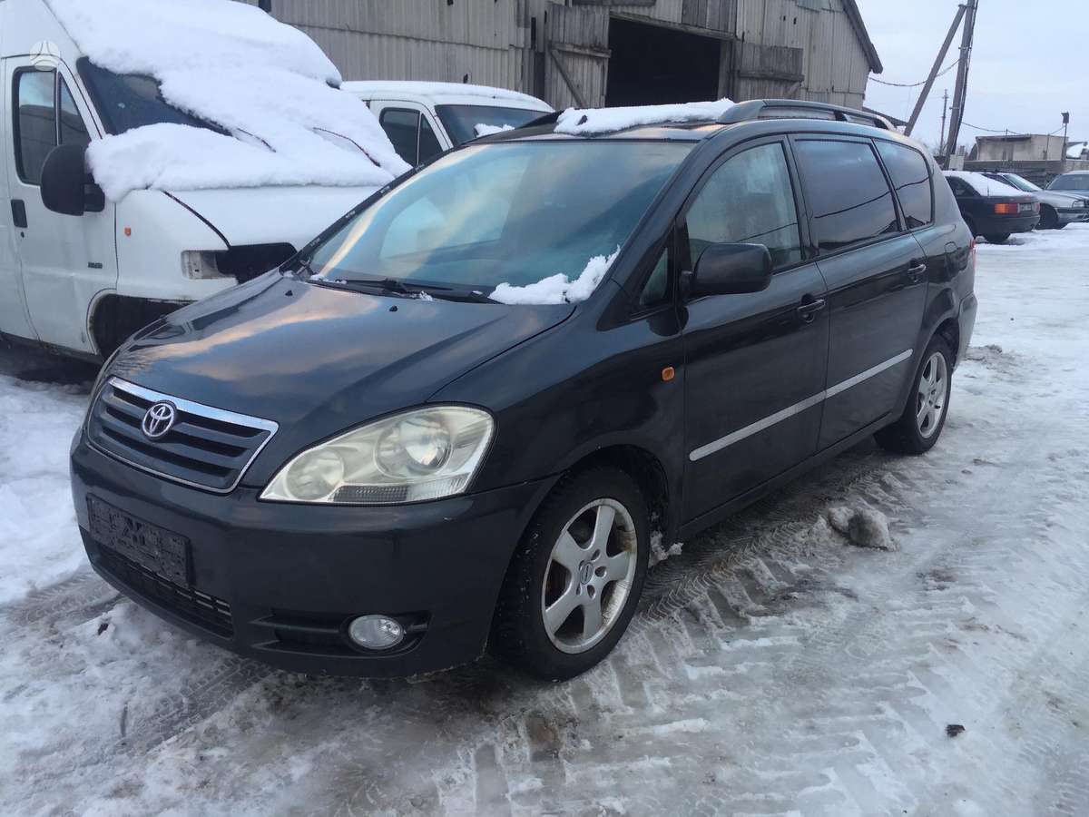 Toyota Avensis Verso, kablys