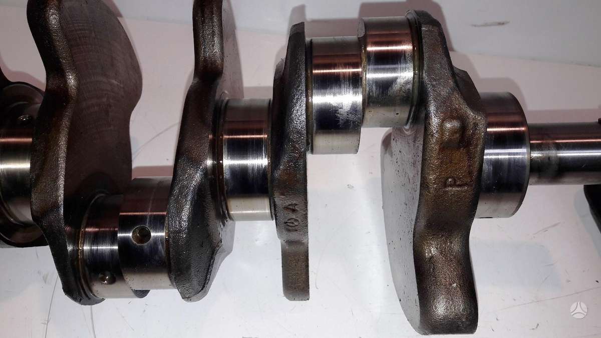 Mercedes-Benz CLS klasė, M272, детали двигателя
