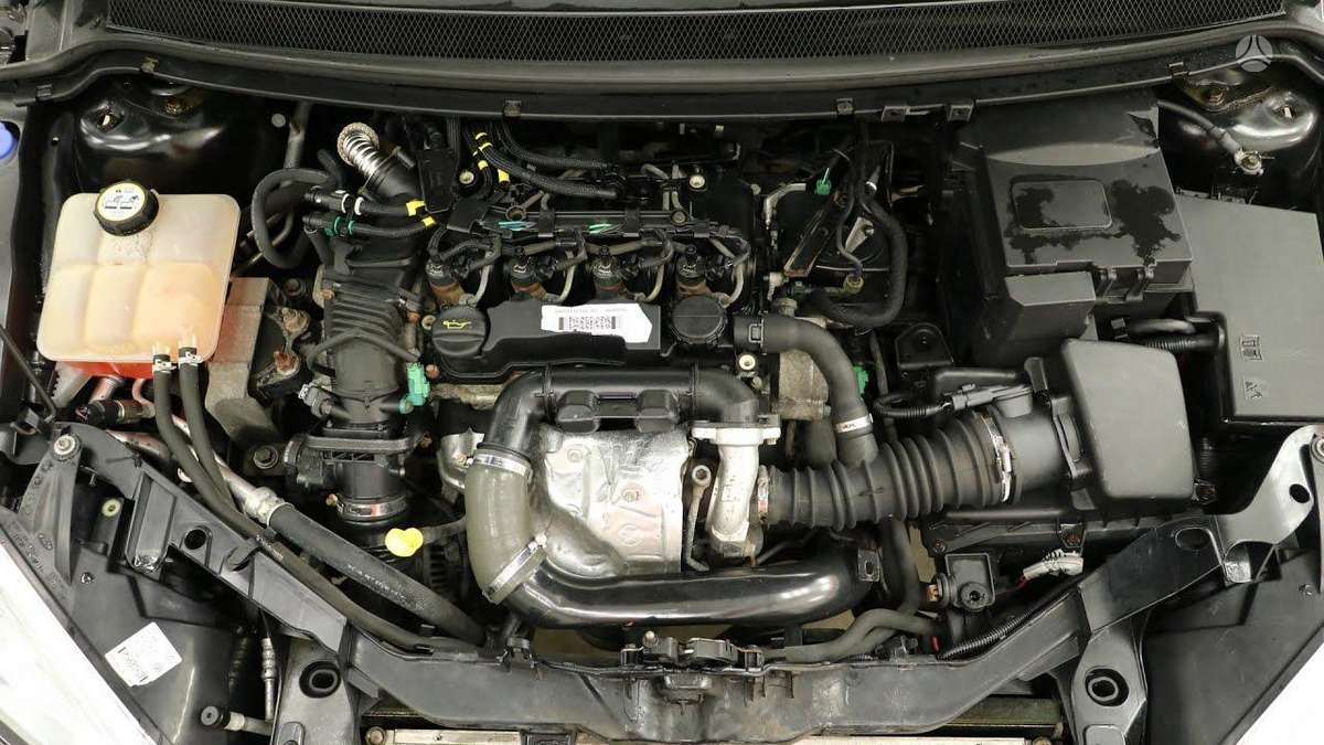 Peugeot 308, DV6, детали двигателя