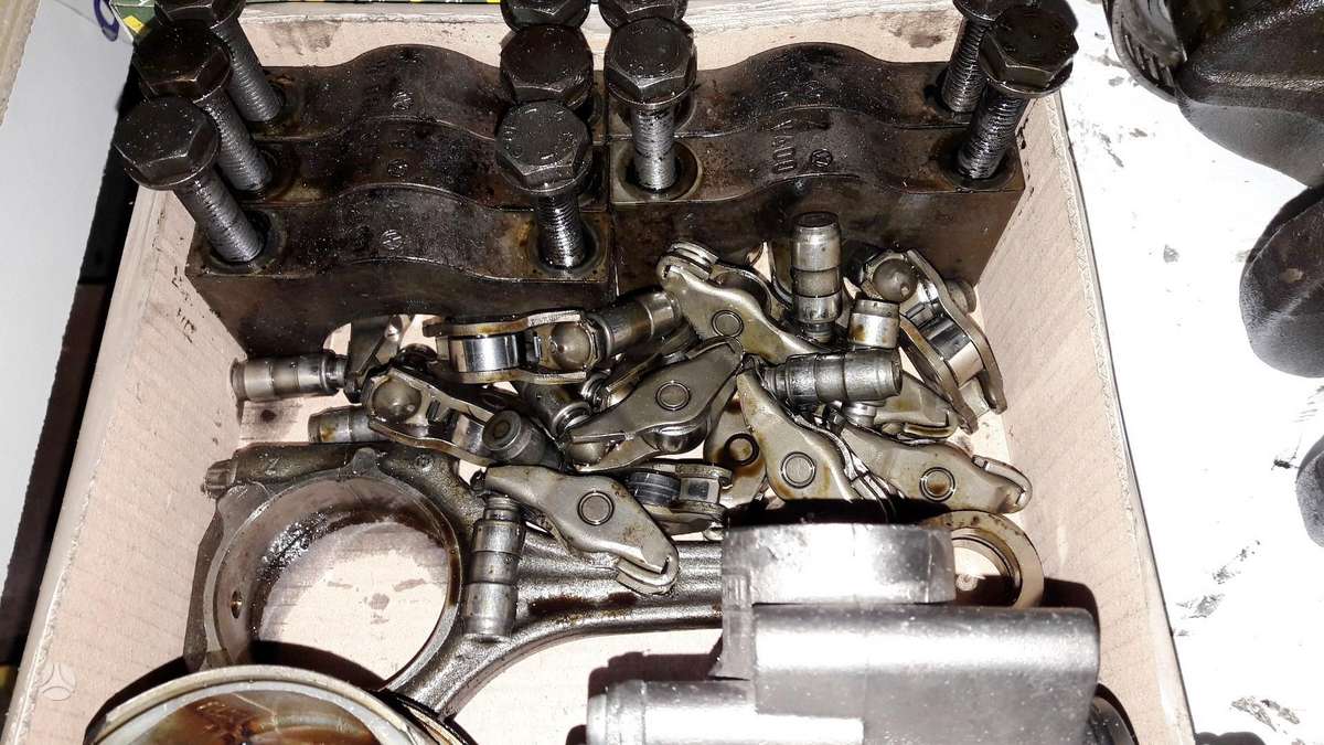 Volkswagen Golf, BWA AXA, детали двигателя