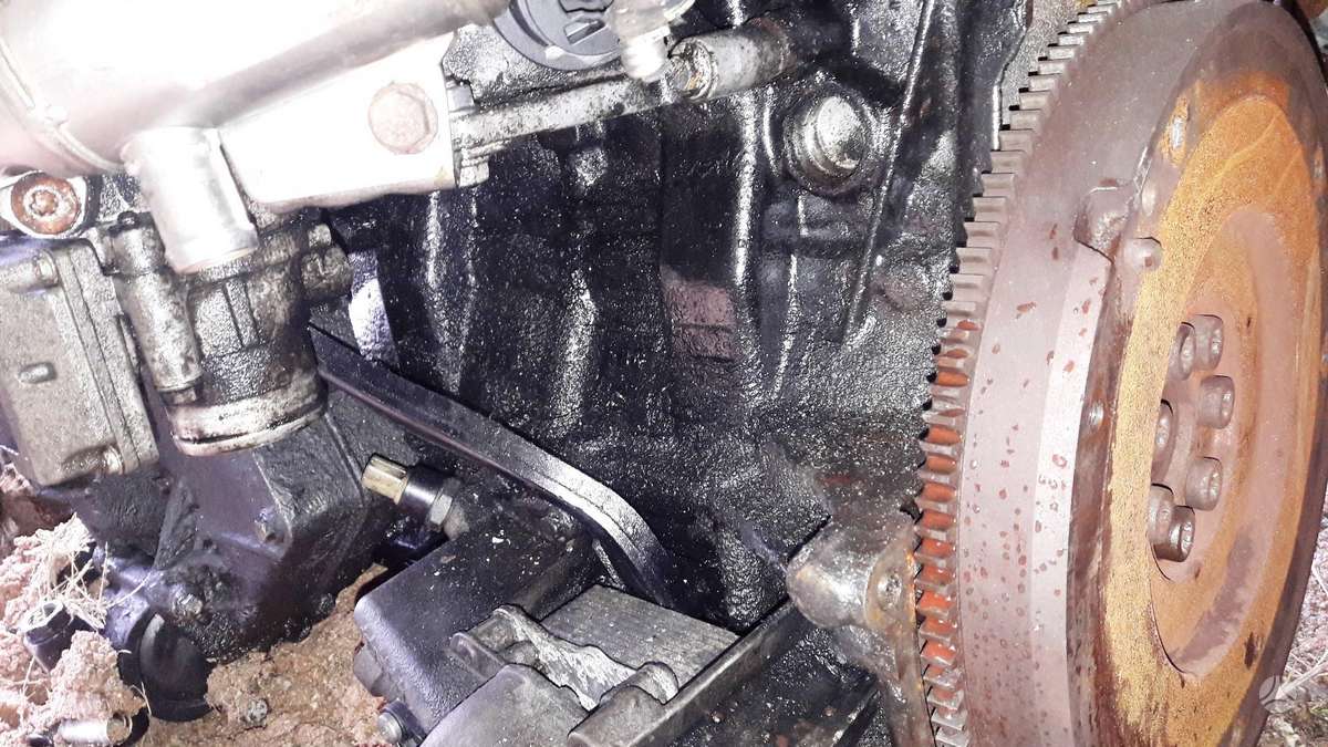 Renault Trafic, G9U, детали двигателя
