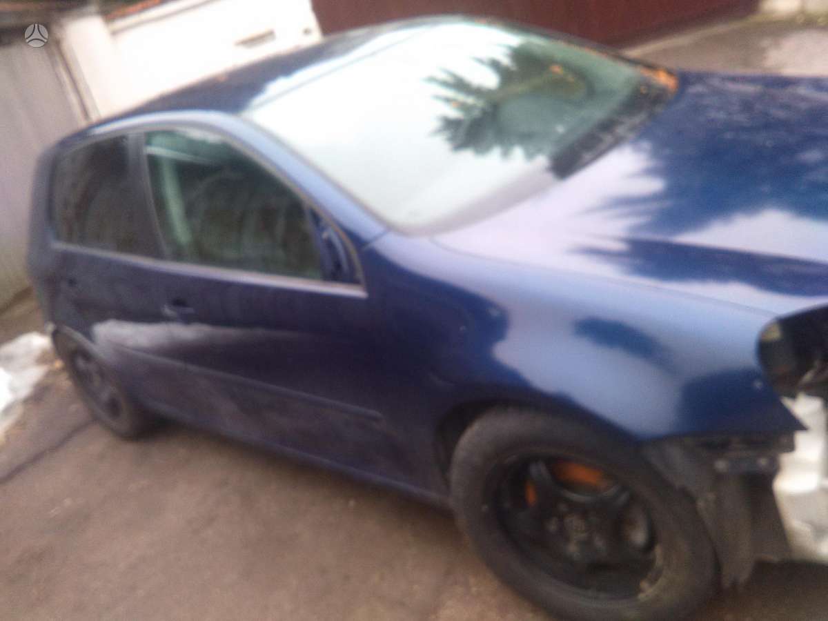 Volkswagen Golf rezerves daļās