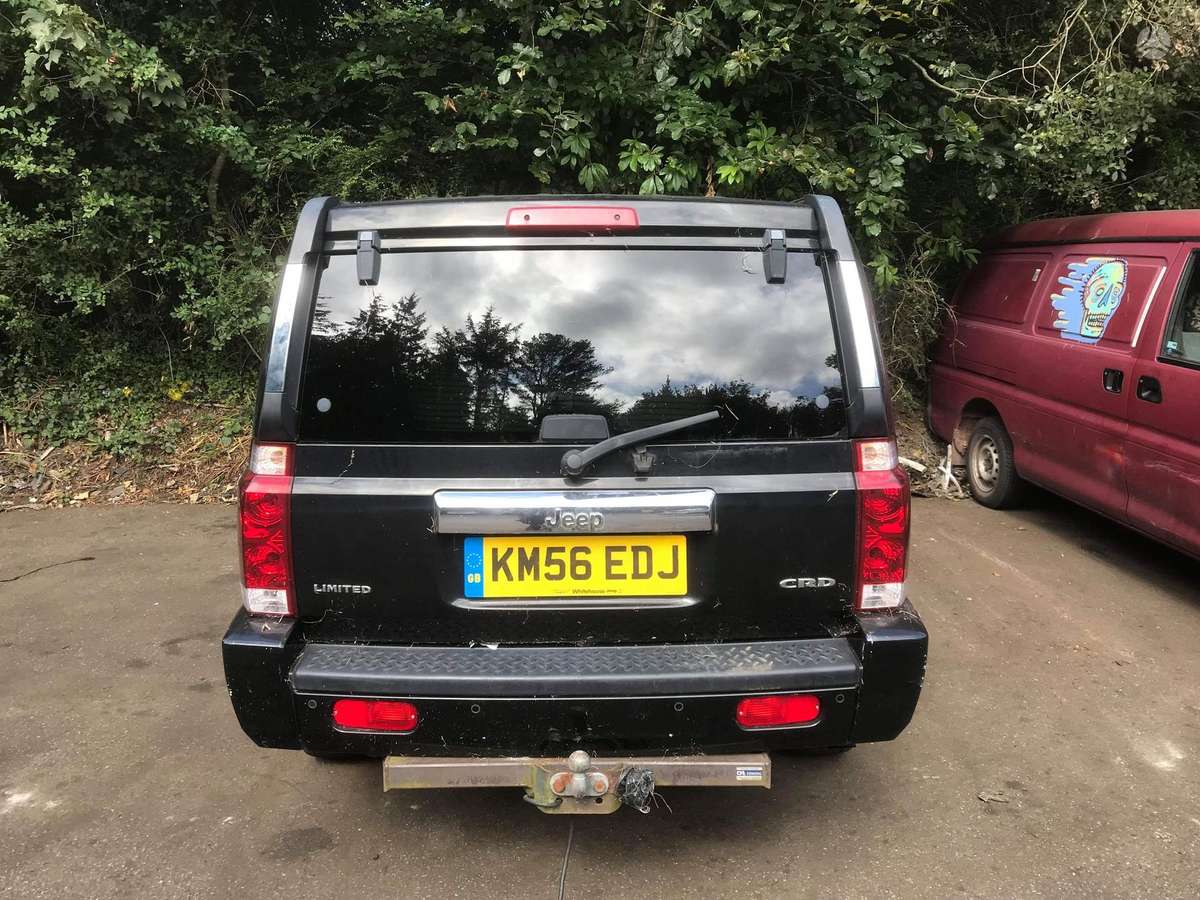 Jeep Commander
